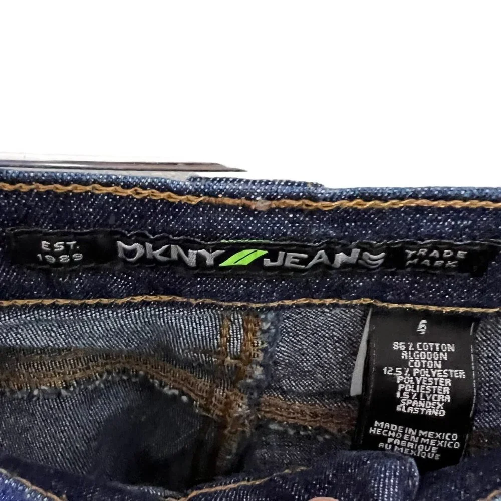 Y2K DKNY Pocketless Straight Leg Jeans Dark Wash Contrast Sticking Size 6 - Picture 5 of 5